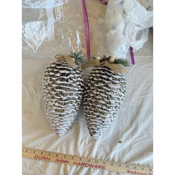 2 - 10” Huge Pinecone Ornaments Gold Frosted Shatterproof Christmas Rustic EUC - Picture 4 of 4